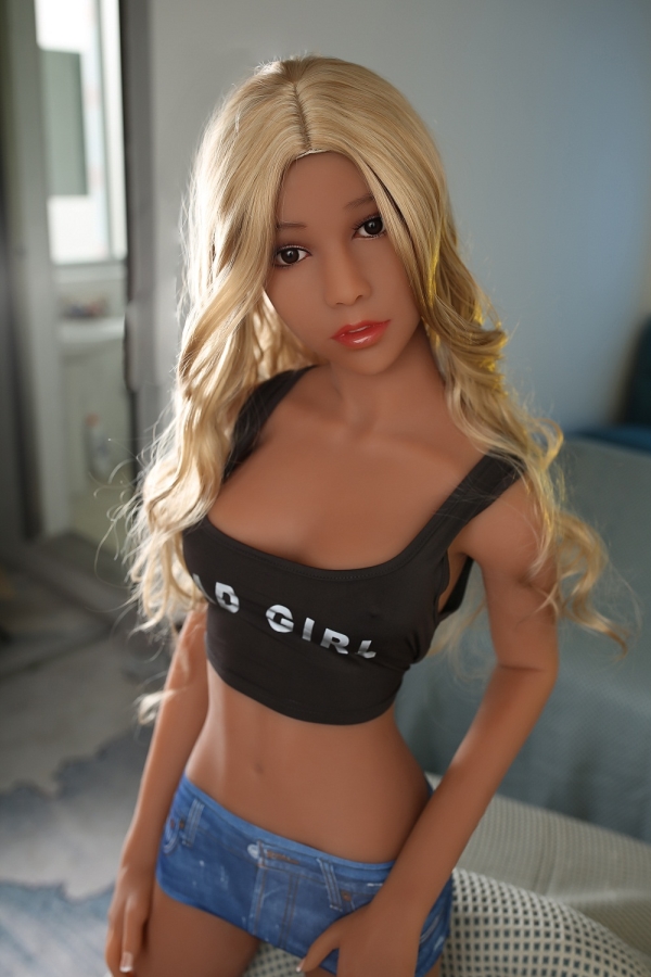 sex doll Aria